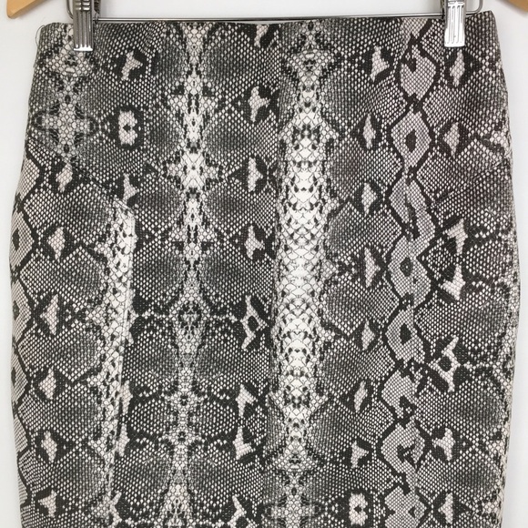 Marc New York Snakeskin Python Mini Skirt Women’s Size S Gray - Picture 8 of 11